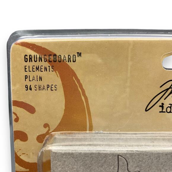 Tim Holtz Grungeboard Elements Plain 94 Shapes Keys Hinges Hearts Chipboard NEW - Picture 4 of 6